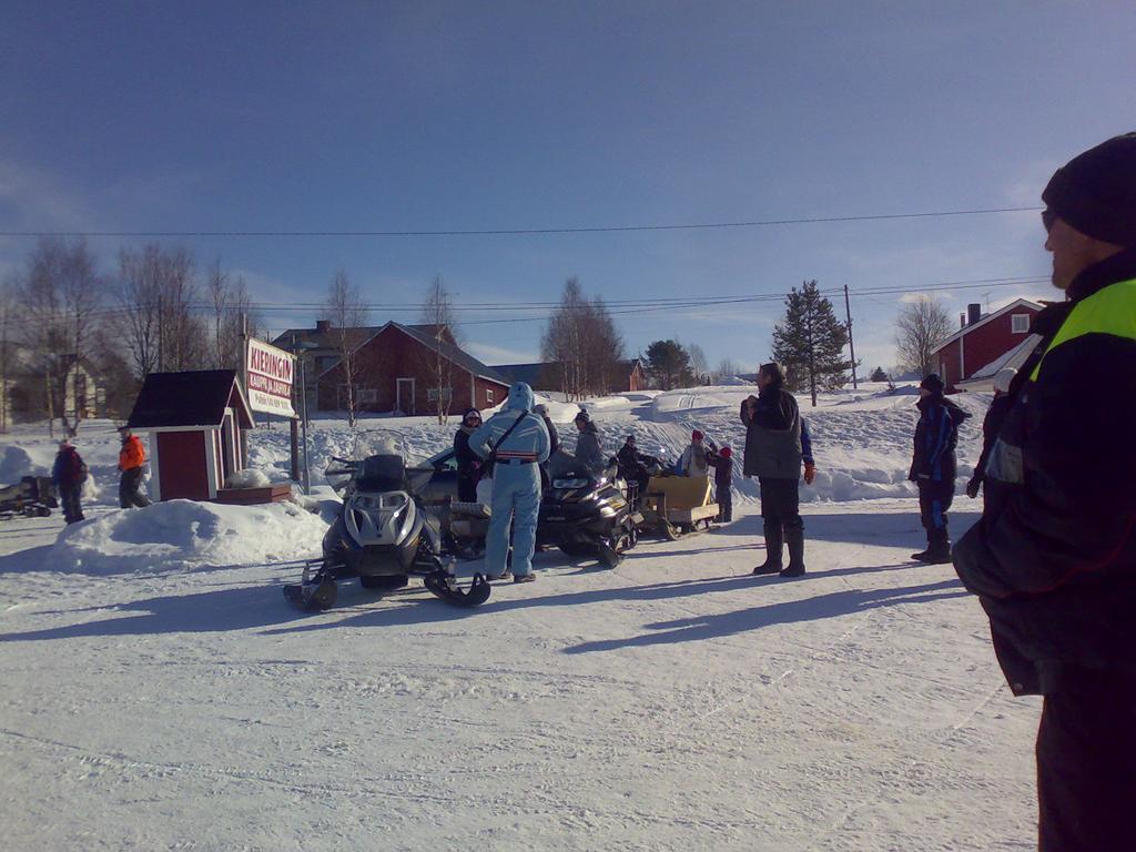 Kierinki Village Lomahuoneisto Exterior photo